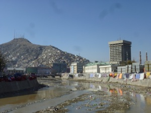 Am verdreckten Kabul-Fluss, 2014.