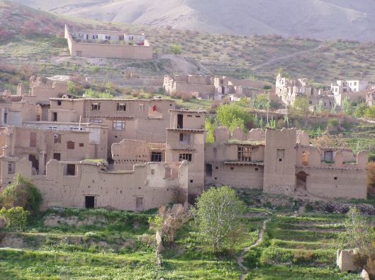 Dorf in Istalif, im Schemali nördlich von Kabul. Foto: Thomas Ruttig (2006).